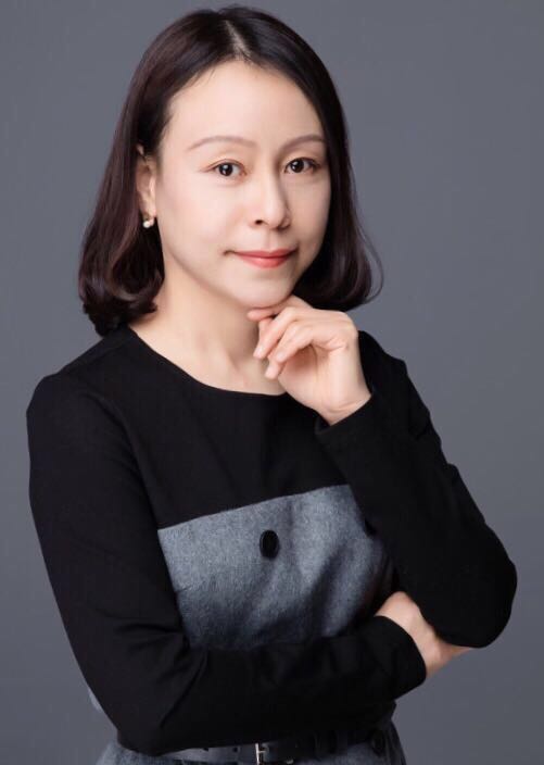 鑱屼笟鐓ф柊.jpg